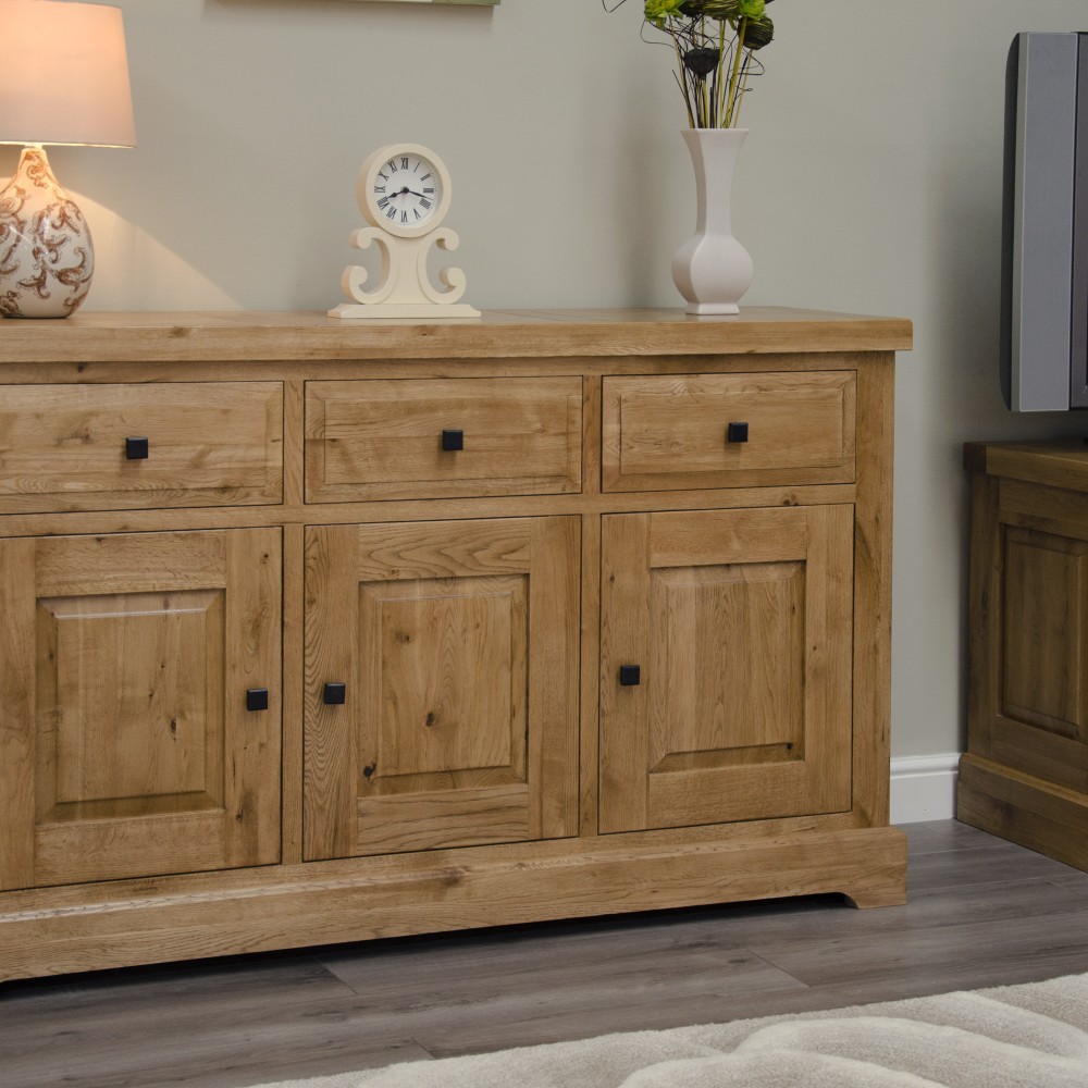 Deluxe Oak Large Sideboard Deluxe Oak Large Sideboard