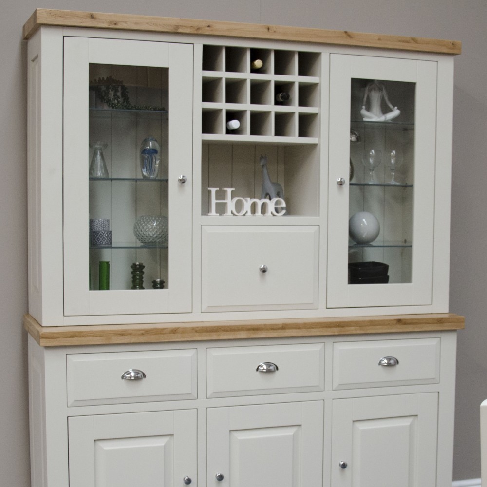 Deluxe Painted Large Dresser Deluxe Painted Large Dresser