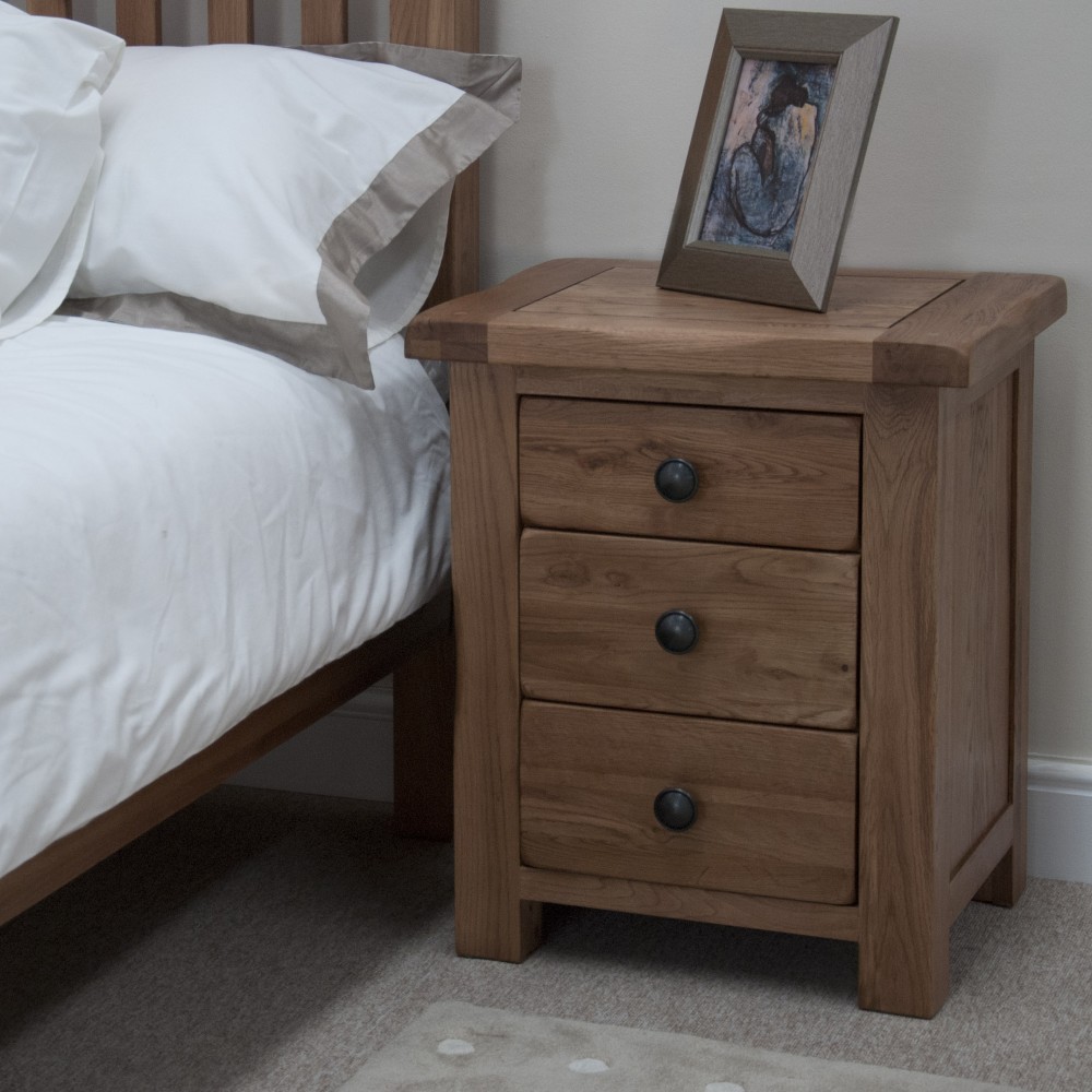 Homestyle Rustic Oak 3 Drawer Bedside Cabinet Homestyle Rustic Oak 3 Drawer Bedside Cabinet