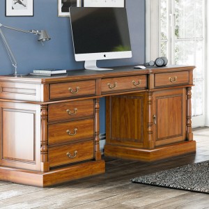 La Reine Mahogany Furniture