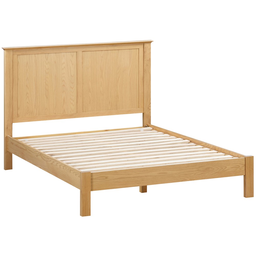 Moreton Oak 4'6 Dobule Panel Bed Moreton Oak 4'6 Dobule Panel Bed