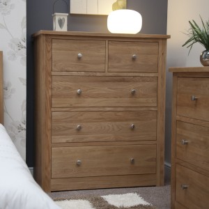 Chest of Drawers Chest of Drawers