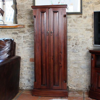 La Roque Mahogany CD / DVD Cupboard La Roque Mahogany CD / DVD Cupboard