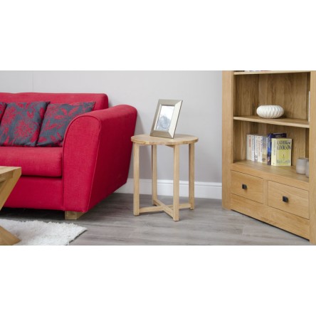 Opus Oak Round Lamp Table Opus Oak Round Lamp Table